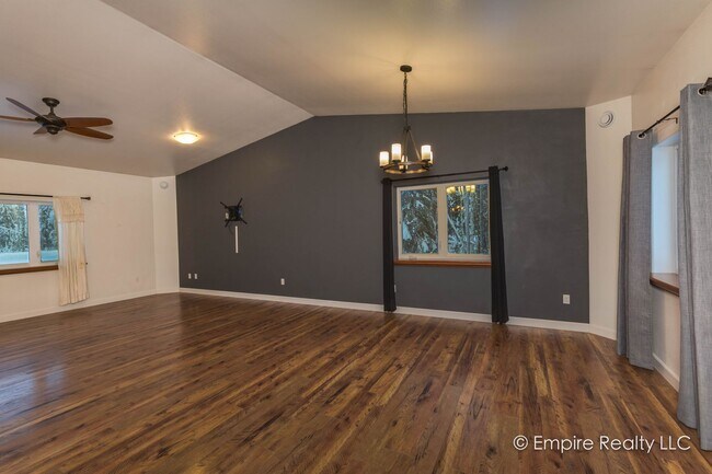 Building Photo - 4 BD Single Family Home in North Pole