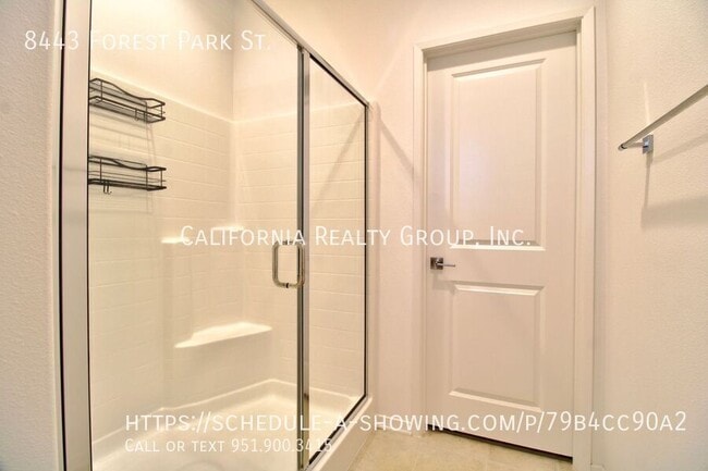 Building Photo - 8443 Forest Park St