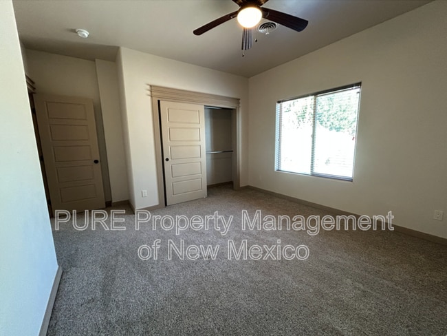 Building Photo - 2805 Rabbitbrush Dr
