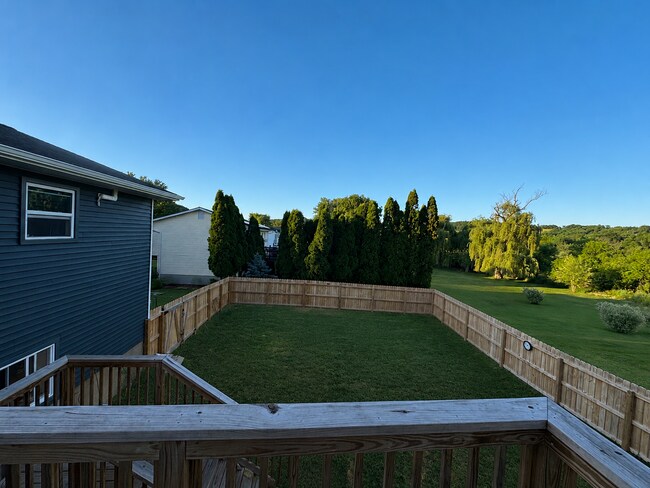 Building Photo - Spacious Mountain View Home in Sugar Loaf – Pet Friendly & Move-In Ready
