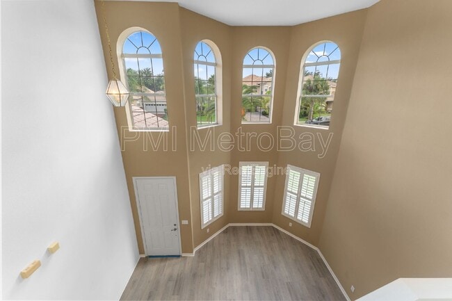 Building Photo - 10886 Cory Lake Dr