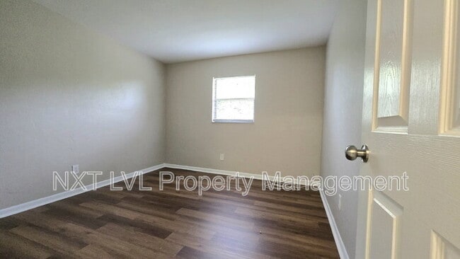 Building Photo - 3311 Skyline Blvd