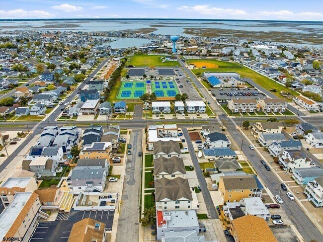 Building Photo - 4224 W Brigantine Ave