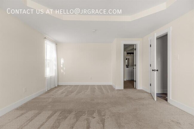 Building Photo - 740 N League Ranch Rd