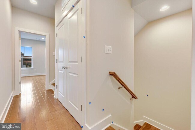 Building Photo - 14813 Retreat Blvd