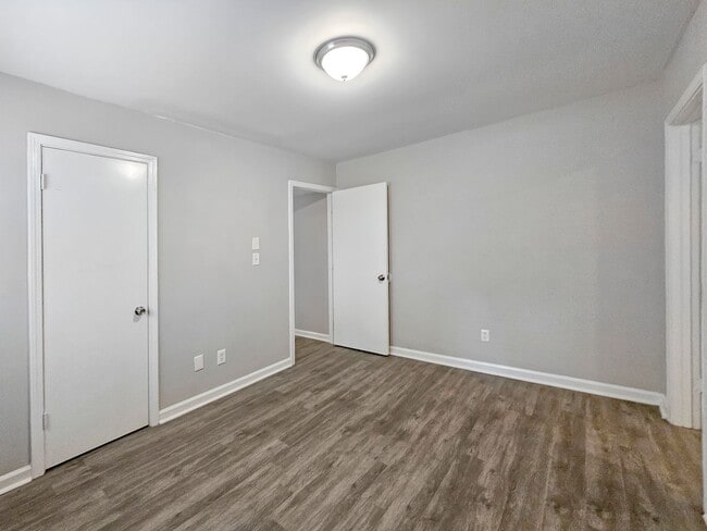 Building Photo - Updated 3-Bedroom Brick Ranch in Jonesboro with Fenced Yard & Prime Location