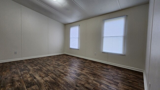 Building Photo - Coming Soon (December 2025)!! Beautiful 3 bedroom, 2 bath mobile home