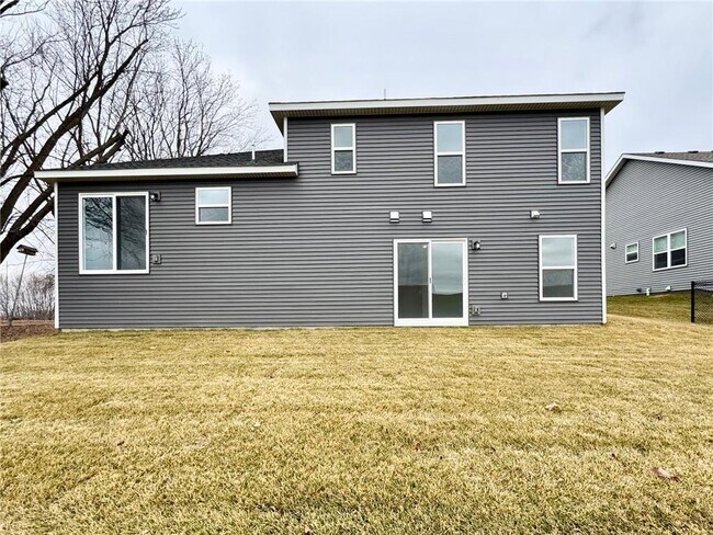 Building Photo - 23349 Wood Ln