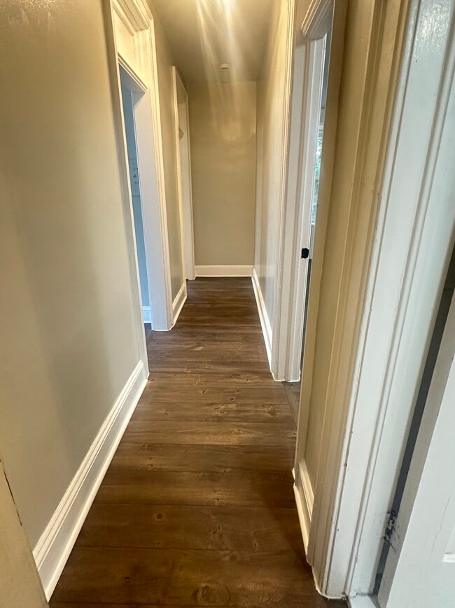 Hallway - 31 Lincoln Ave