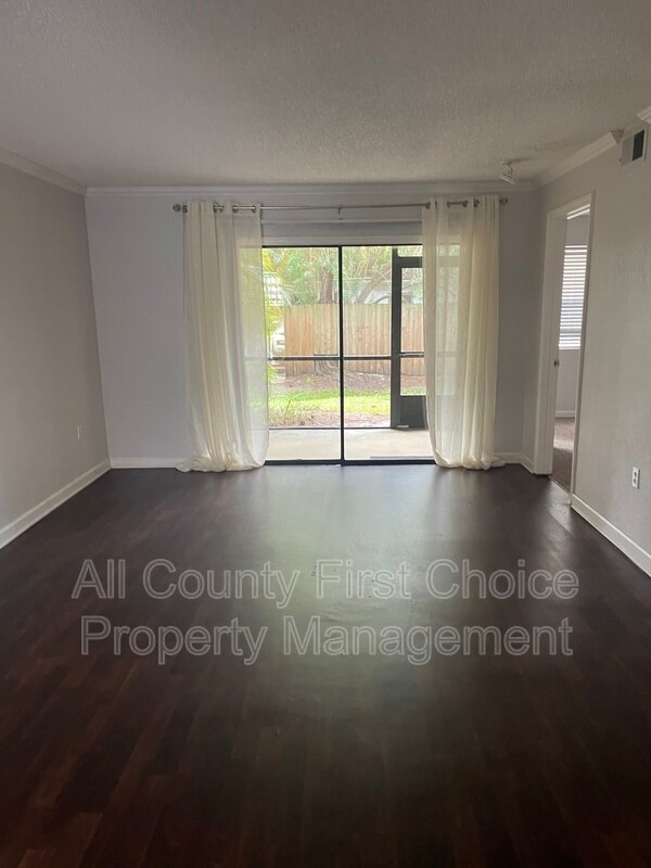 Building Photo - 10196 Sailwinds Blvd S