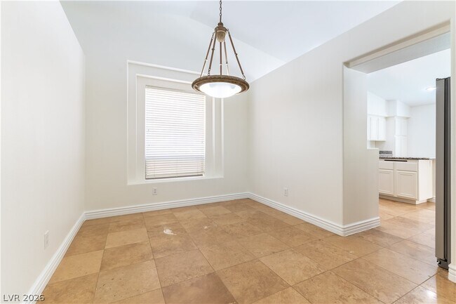 Building Photo - 1310 Autumn Wind Way