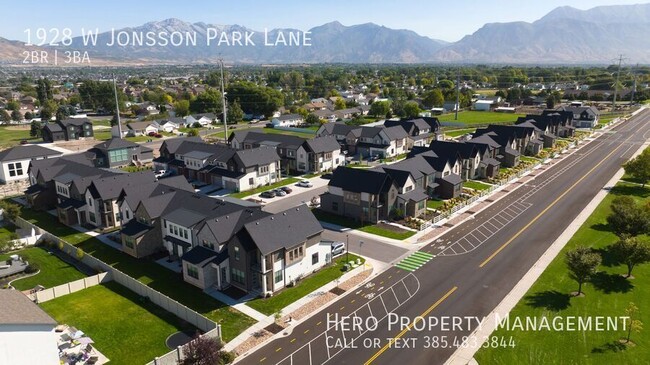 Building Photo - 1928 Jonsson Park Ln