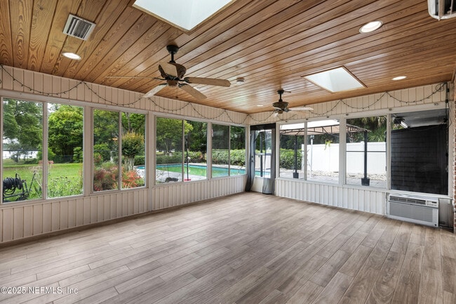 Building Photo - 49 Nelsons Point