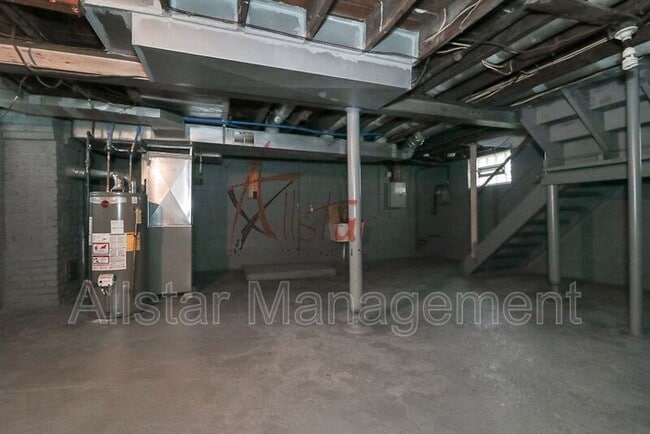 Building Photo - 488 Stanton Ave