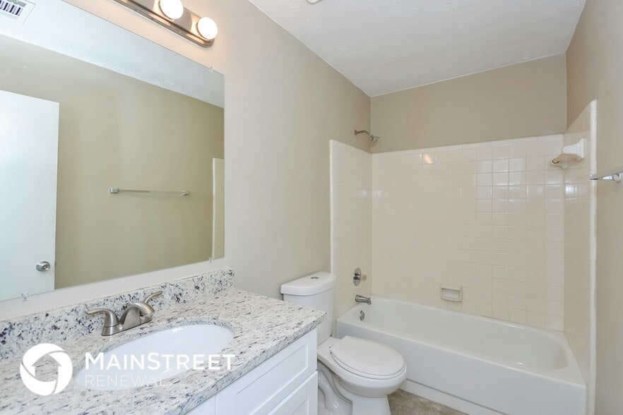 Building Photo - 1478 Carriage Ln