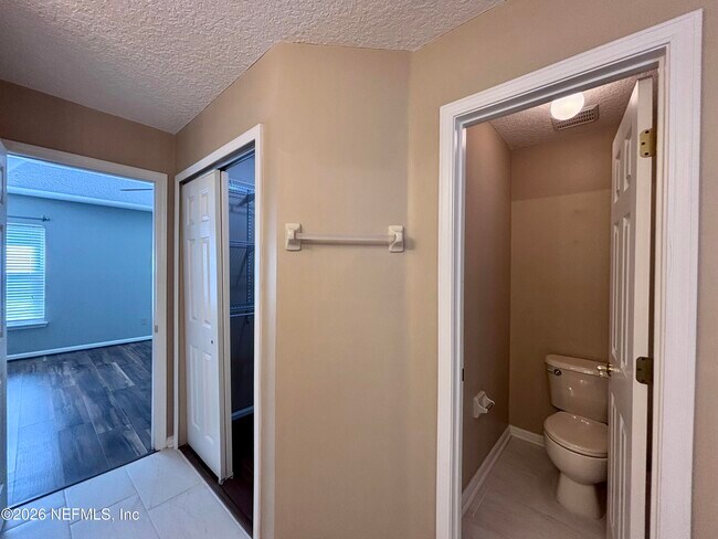 Building Photo - 1611 Heather Fields Ct