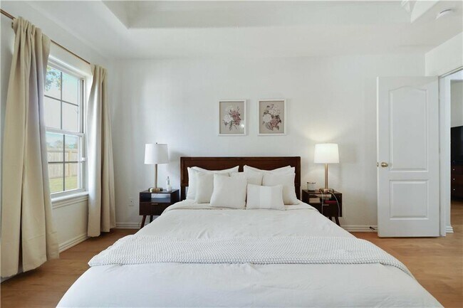 Building Photo - 3000 SW Wentworth Ave