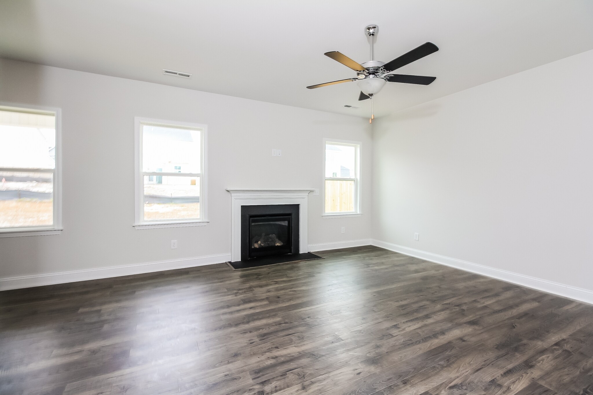 Building Photo - 5744 Orchardgrass Rd