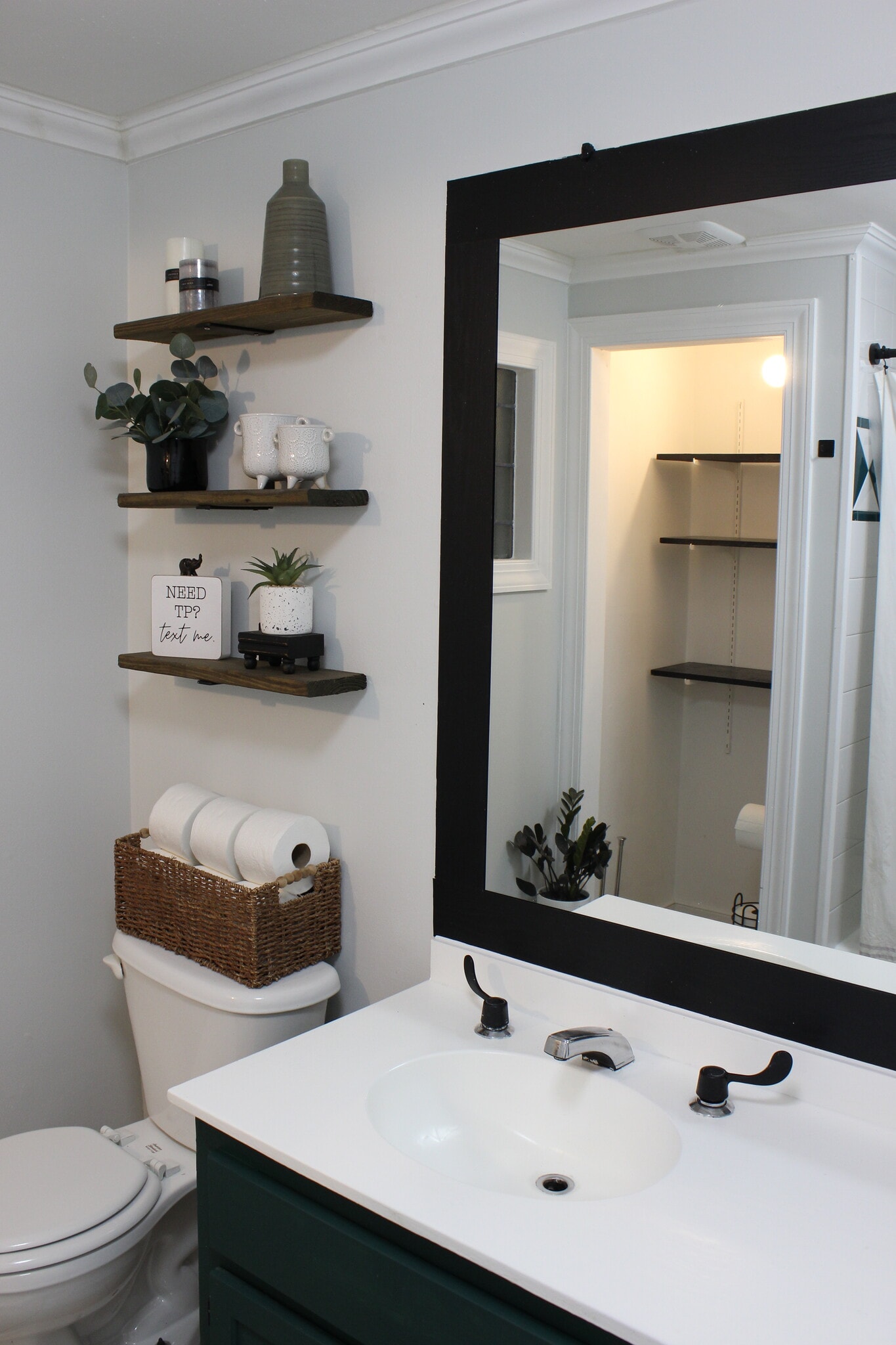 Building Photo - 9033 Rapidan Dr