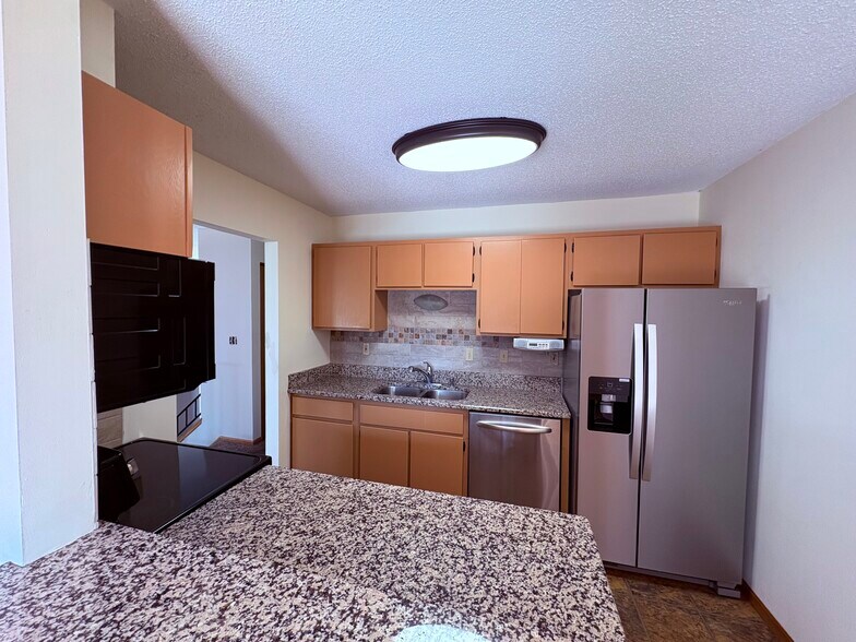 Building Photo - 4551 Scott Trl