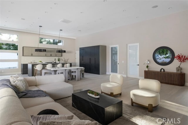 Building Photo - 22020 Alizondo Dr