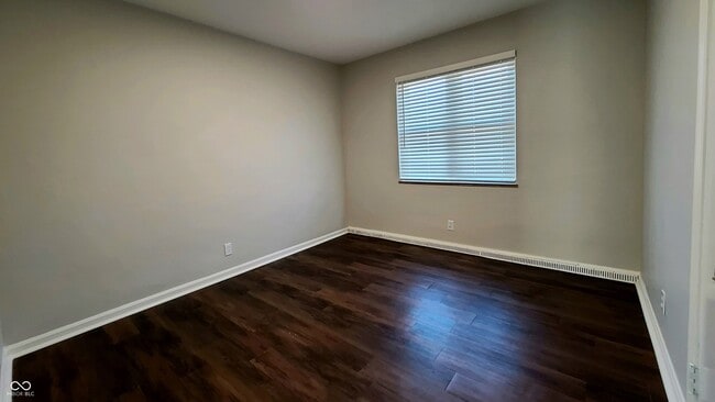 Building Photo - 126 Roosevelt Dr