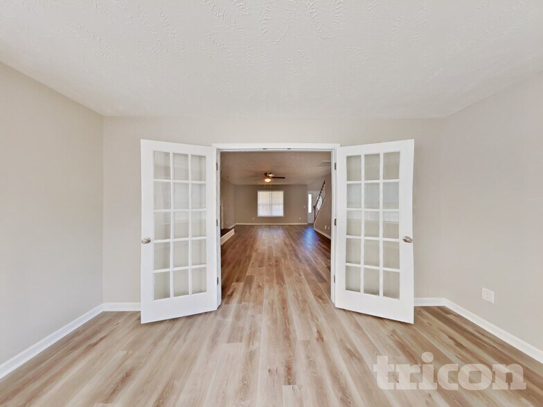 Building Photo - 200 Lattimore Rd