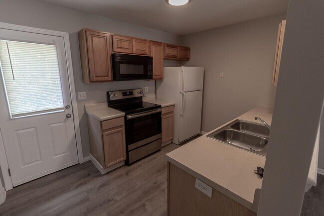 Building Photo - 1607 Bold Ruler Ct