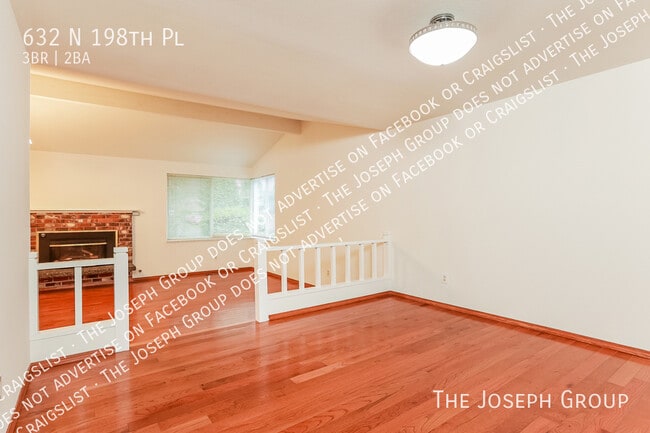 Building Photo - 632 N 198th Pl