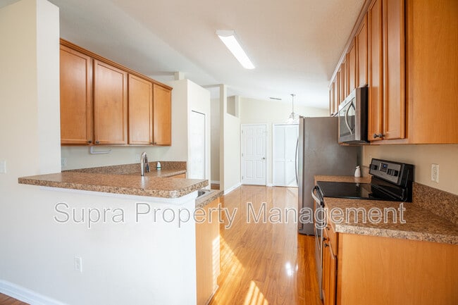 Building Photo - 5253 Plantation Home Way