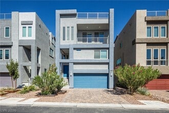 Building Photo - 8040 Carpenter Creek Ave