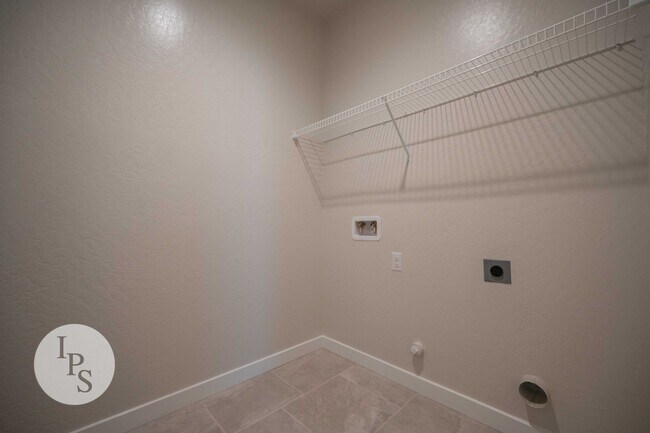 Building Photo - Riverstone Madera Home, 2BR/2BA – Numerous HOA Amenities!