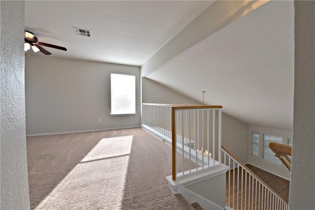 Building Photo - 507 Calcite Cove