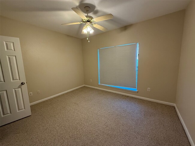 Building Photo - 1330 Old Spanish Trl