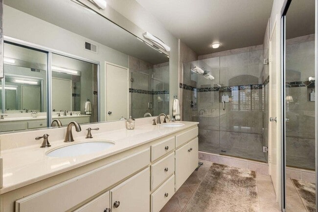 Building Photo - 55438 Firestone