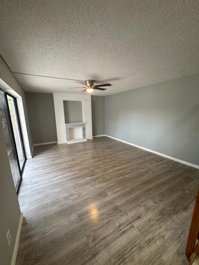 Building Photo - 1544 Forest Lakes Cir