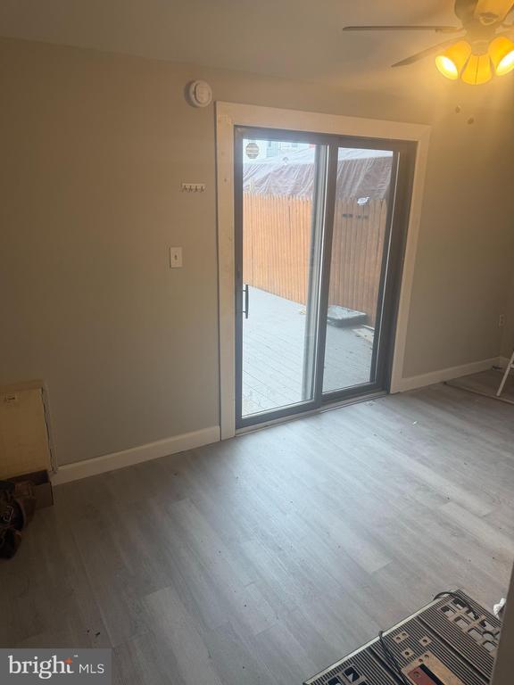 Building Photo - 641 Astor St