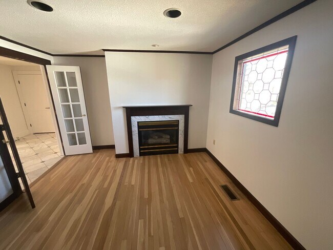 Building Photo - 0 Macdonough Place