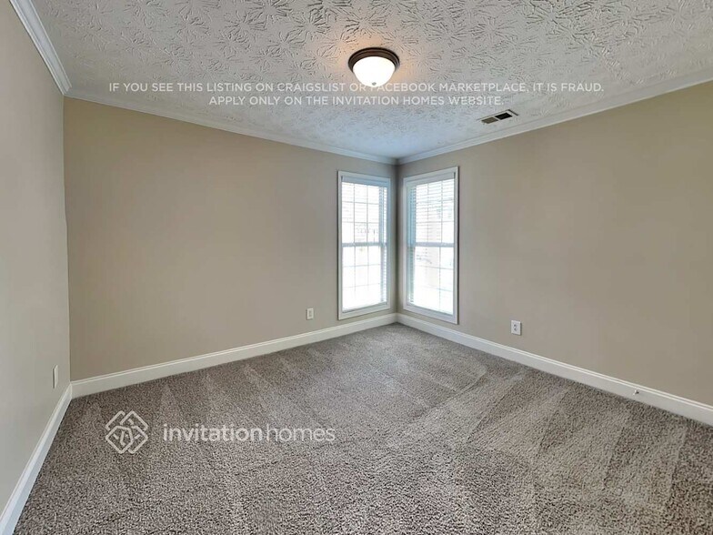 Building Photo - 707 Dellrose Trce