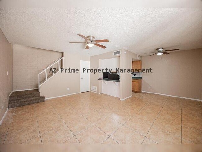 Building Photo - 5214 N 42nd Pkwy