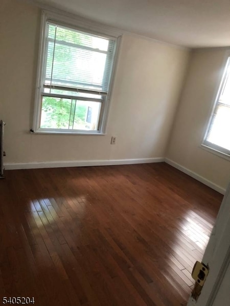 Building Photo - 117 3rd St