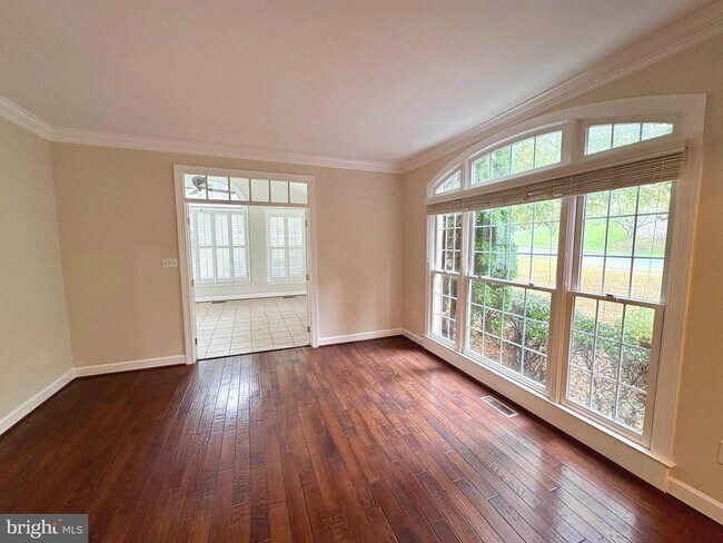 Building Photo - 1151 Fieldview Dr