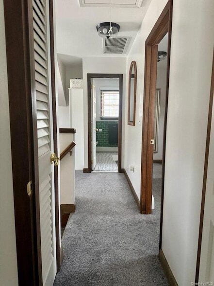 Building Photo - 9 Bayview Ct