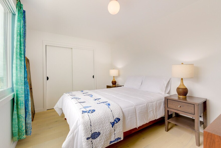 Building Photo - 7323 Waldo Ln