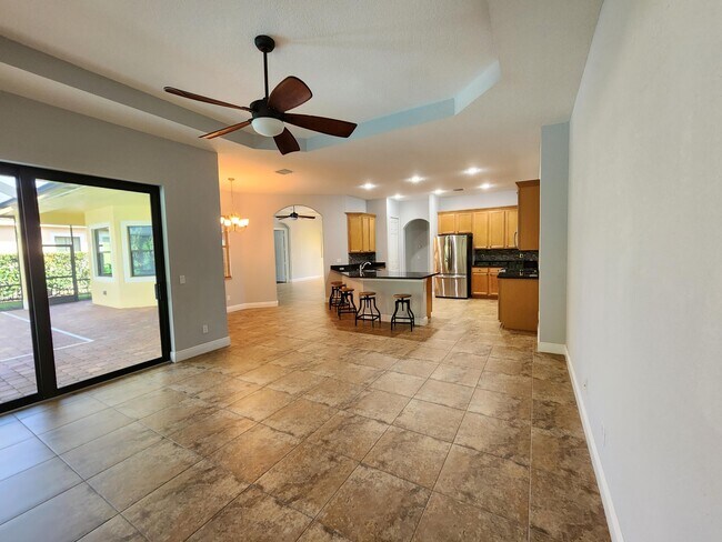 Building Photo - 2095 NW Diamond Creek Way