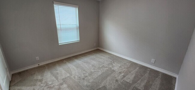 Building Photo - CYPRESS TRAILS OFF PRUE RD - 4-bedroom rental home!