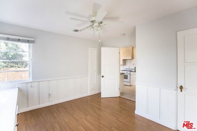 Building Photo - 2230 Midvale Ave