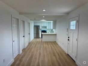 Building Photo - Large New Construction 3 bed 2 Bath Apartm...
