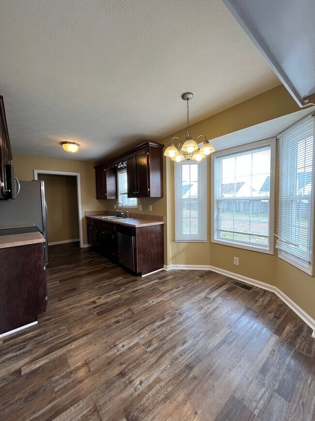 Building Photo - Coming Soon!!!! Super Cute Ranch Home with Easy Access to I24