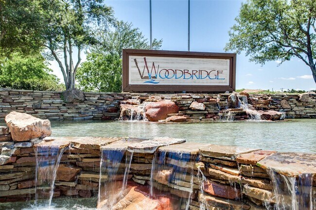 Building Photo - Gorgeous 4-Bedroom Home in Woodbridge Esta...